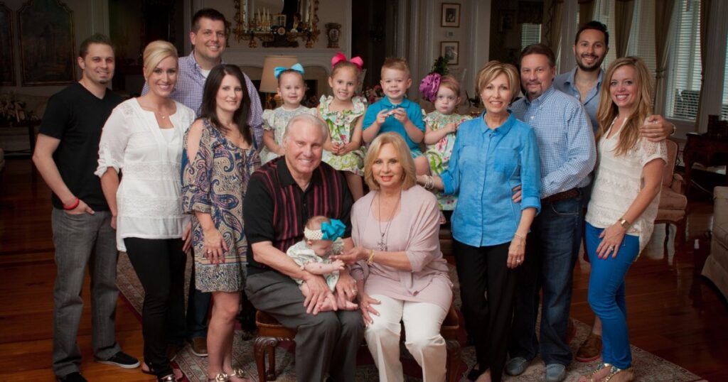 Jimmy Swaggart Wife