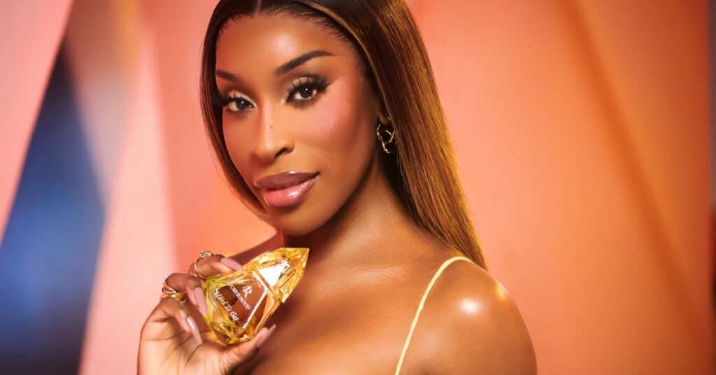 what is jackie aina net worth