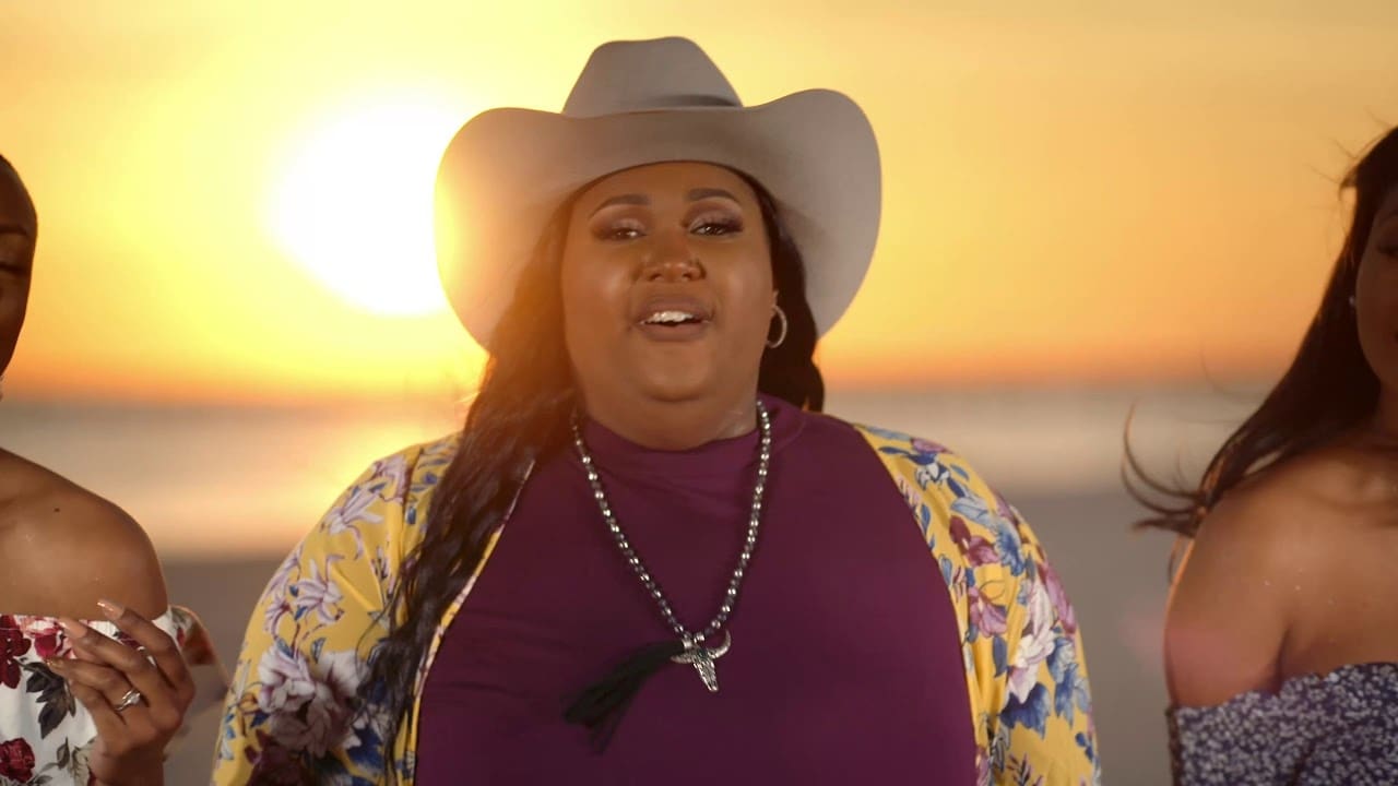 Chapel Hart net worth